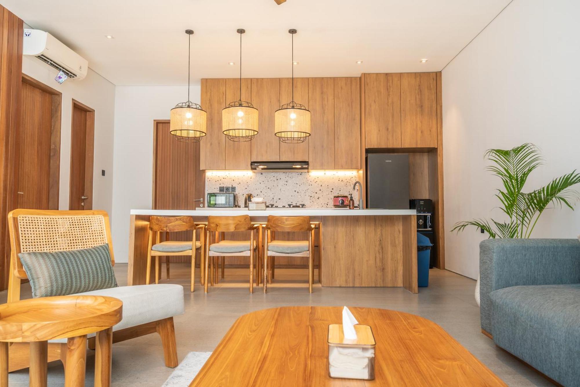 3brd Modern Close To The In *